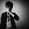 《丧尸围城4》弗兰克变身生化3吉尔 抹胸短裙贼性感